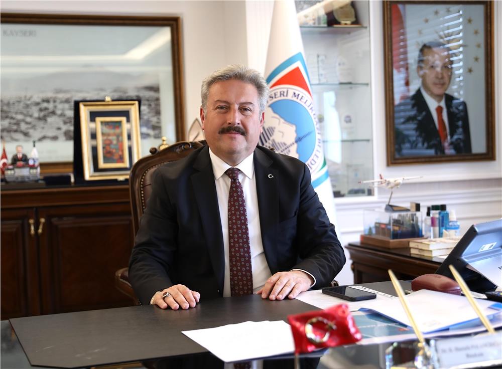 Palancıoğlu’ndan YKS’ye girecek öğrencilere moral motivasyon mesajı Palancıoğlu’ndan YKS’ye girecek öğrencilere moral motivasyon mesajı