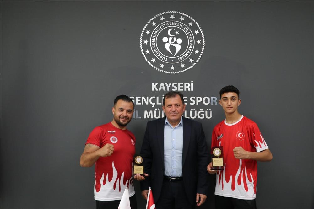17 yaşında 9 kez Türkiye şampiyonu oldu 17 yaşında 9 kez Türkiye şampiyonu oldu