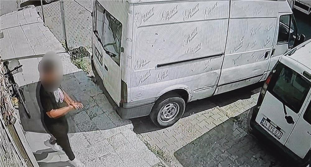 Çalışmak için geldi, şirket aracıyla kayıplara karıştı Çalışmak için geldi, şirket aracıyla kayıplara karıştı