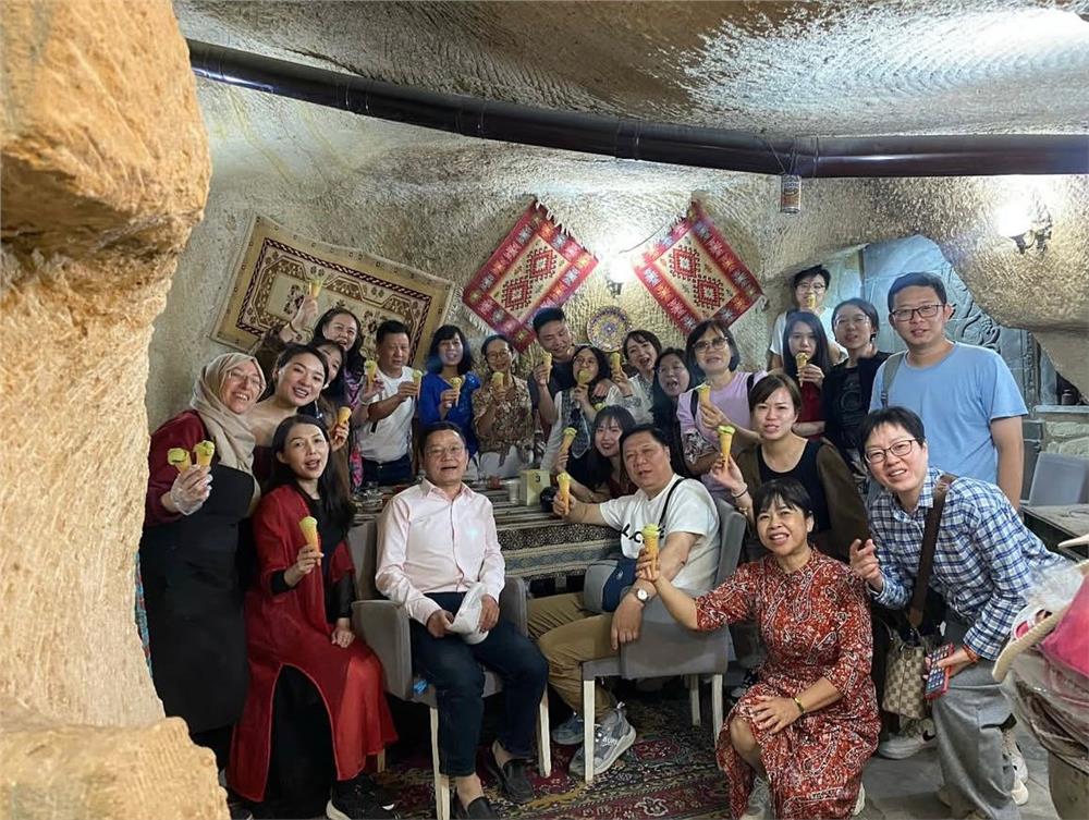 Ev hanımlığından turizme Ev hanımlığından turizme