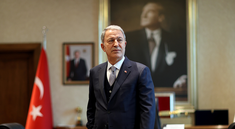 Hulusi Akar: El birliğiyle çalışarak Terörsüz Türkiye'yi hep beraber inşa edeceğiz Hulusi Akar: El birliğiyle çalışarak Terörsüz Türkiye'yi hep beraber inşa edeceğiz