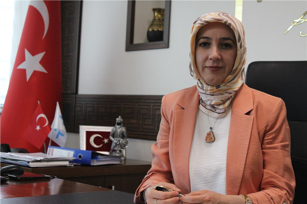 Kayseri'de 10 bin 988 kişi işe yerleştirildi Kayseri'de 10 bin 988 kişi işe yerleştirildi