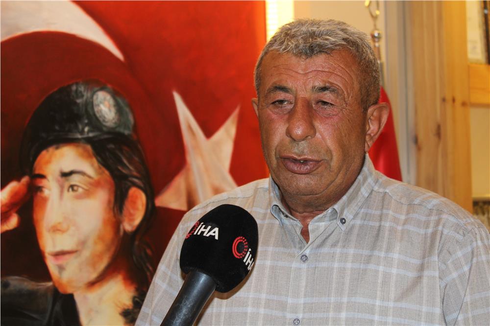 Şehit Cennet Yiğit'in babası Yahya Yiğit: Biz her dakika her saniye 15 Temmuz'u yeniden yaşıyoruz Şehit Cennet Yiğit'in babası Yahya Yiğit: Biz her dakika her saniye 15 Temmuz'u yeniden yaşıyoruz