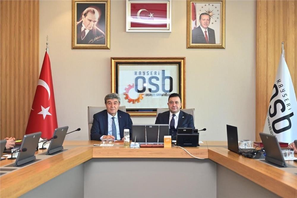 AK Partili Ataş, Kayseri OSB Yönetim Kurulu Toplantısı’na konuk oldu