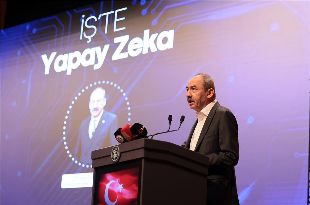 Gülsoy: Geleceğin anahtarı teknoloji ve insan değerlerini birlikte kullanmak