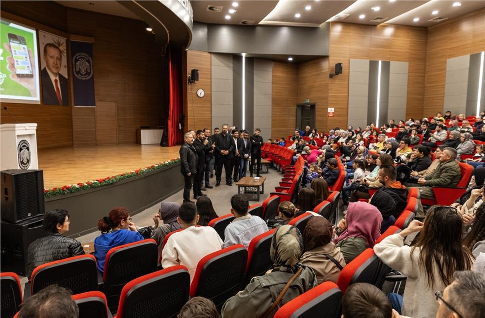 Melikgazi'den işitme engellilere sessiz film