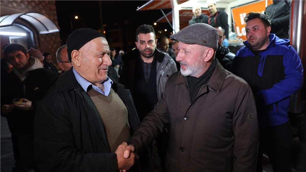 Başkan Çolakbayrakdar her gün bir mahallede