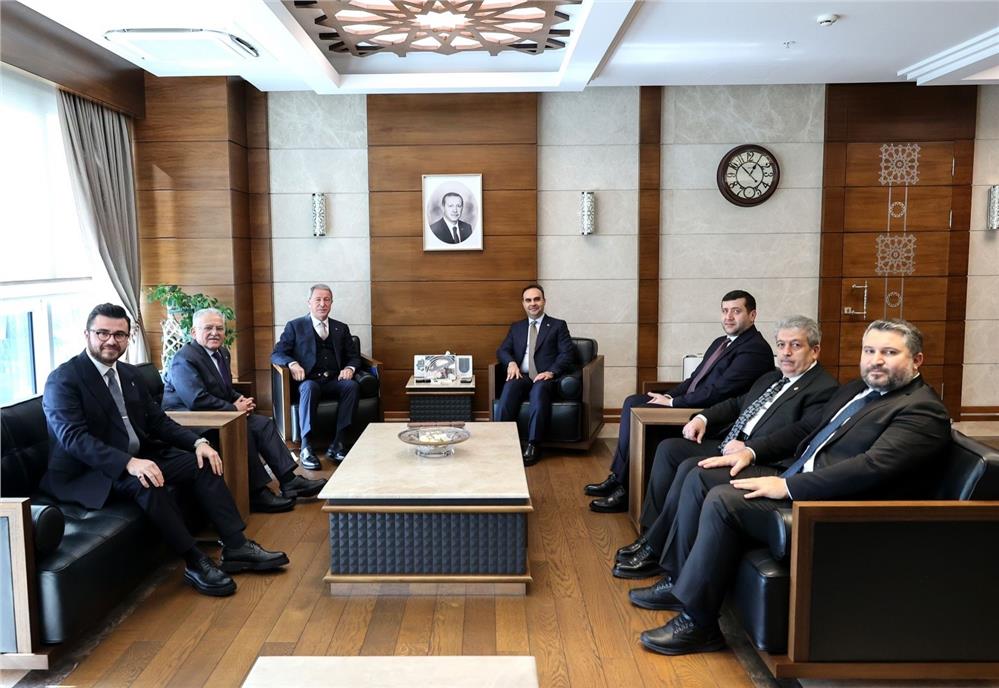 Büyükkılıç, Bakan Kacır ile görüştü