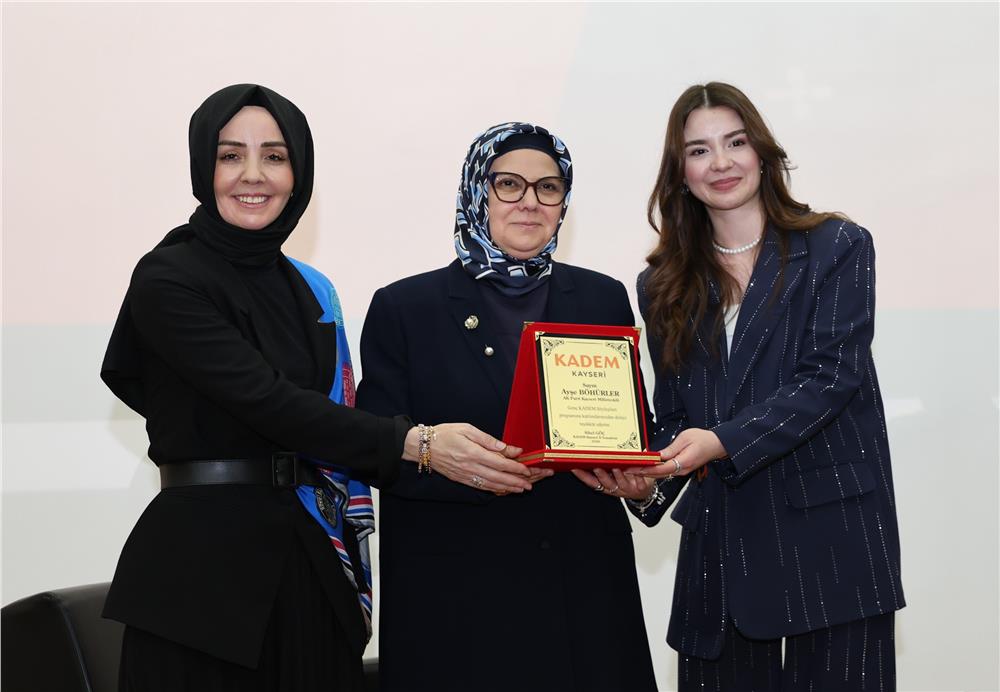 Milletvekili Böhürler, ERÜ’de gençlerle buluştu