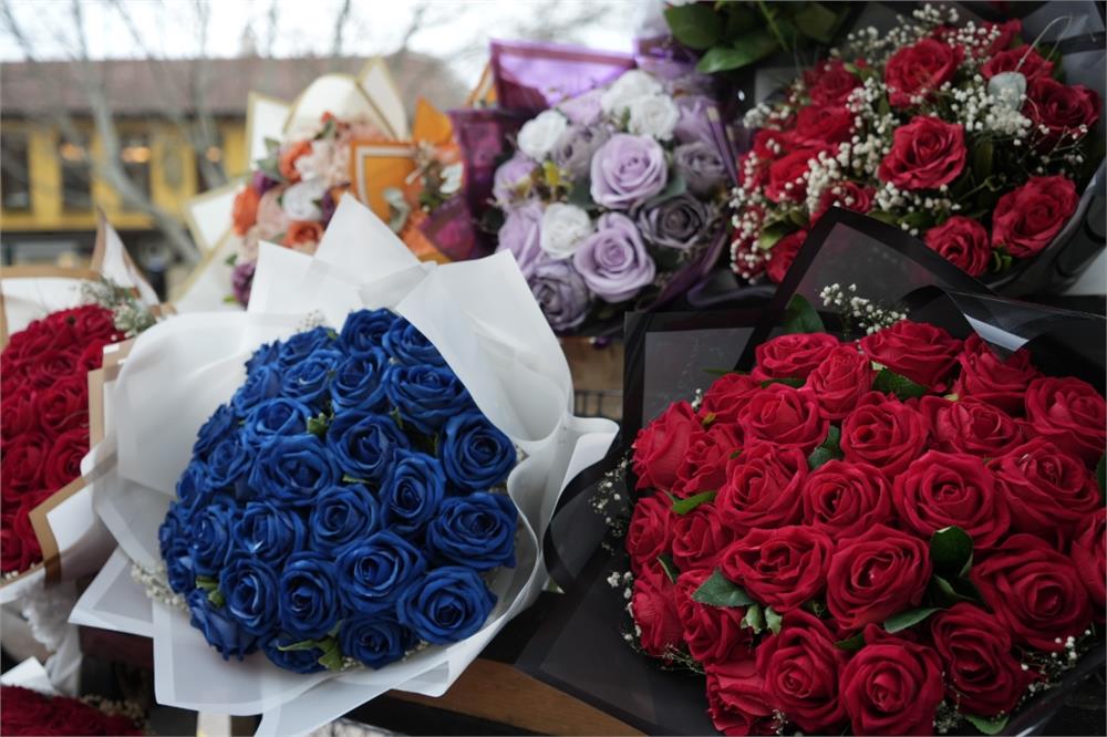 Sevgililer Günü öncesi çiçek fiyatları uçtu mu? Geçen yıla göre artış şaşırttı!