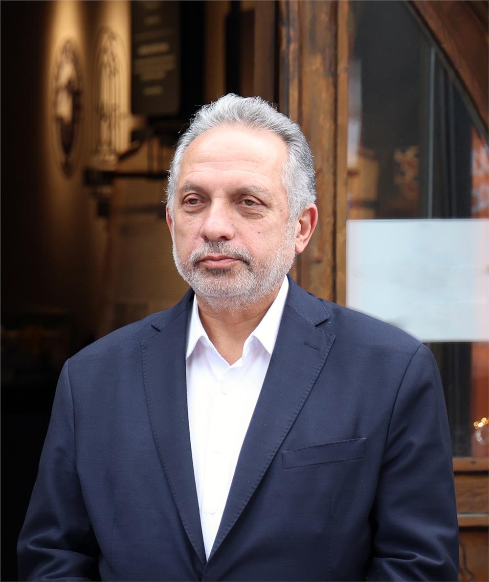 Yalçın: Bu mübarek gecenin huzura ve kardeşliğe açılan bir kapı olmasını diliyorum