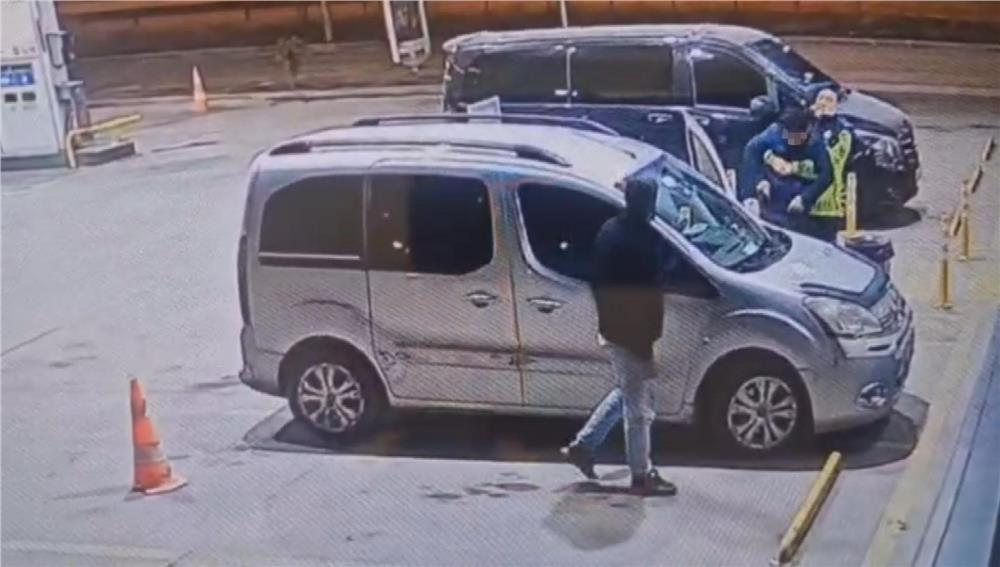 Jandarmanın heimlich manevrası hayat kurtardı