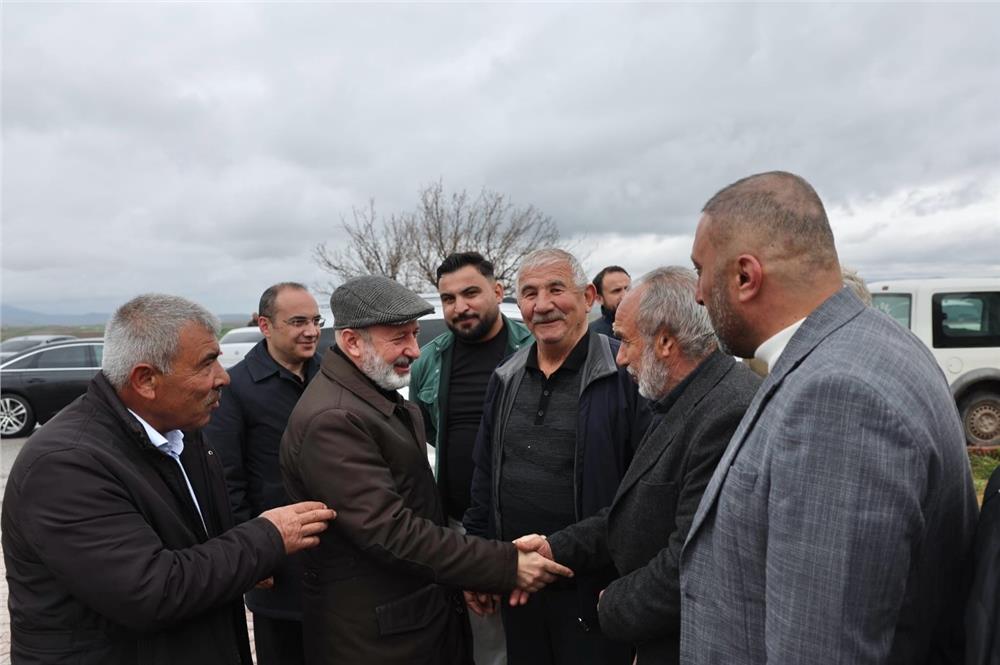 Çolakbayrakdar: Hizmetlerimizle kırsalın değerine değer katıyoruz