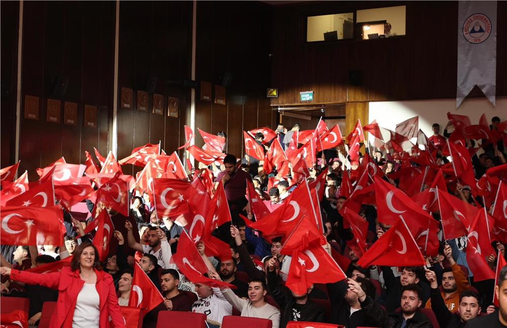 ERÜ’de milli maç heyecanı