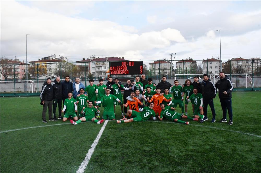Kayseri U18 Ligi Play-Off: Kayseri Şekerspor: 2 - Kalespor: 0