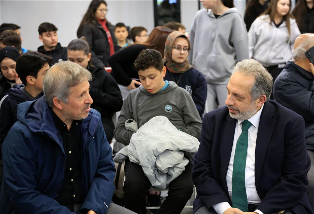 Talas’ta ‘Alev Alatlı Okumaları’ ile düşünceye yolculuk