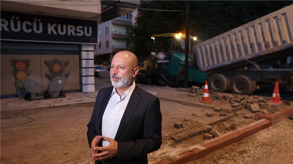 Çolakbayrakdar: Gece gündüz çalışıyor, şehri geleceğe hazırlıyoruz