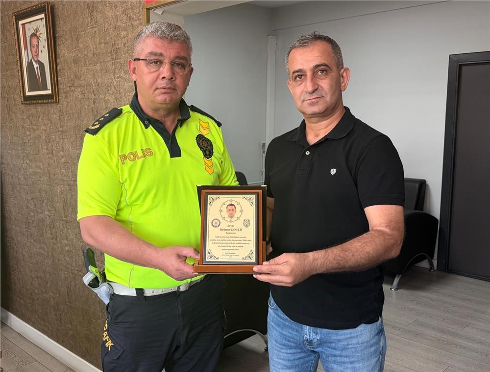 Kayseri'de başkomiserden duygu dolu emeklilik anonsu