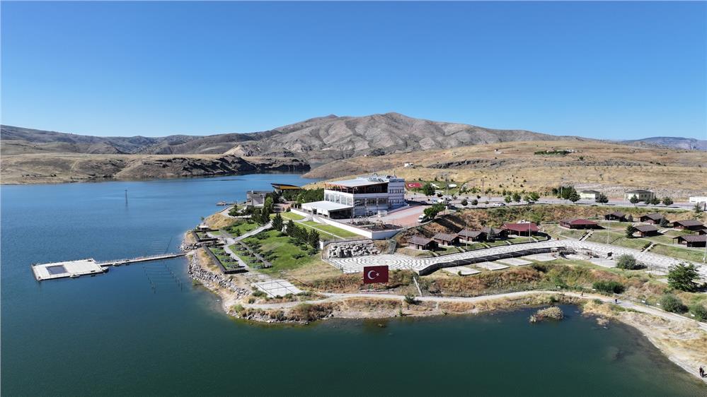 Çolakbayrakdar: Kayseri