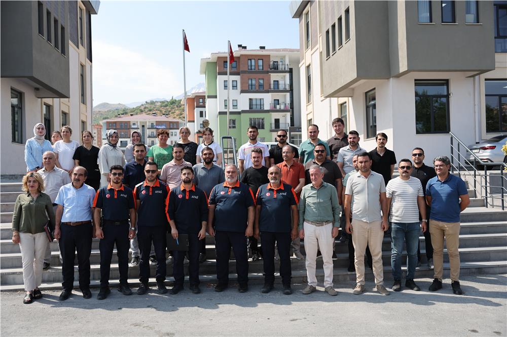 Özdoğan: Afetlere hazırlık süreklilik getiren bir süreçtir