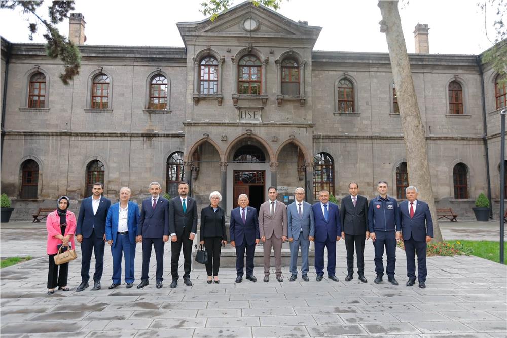 Başkan Büyükkılıç, Kent Konseyi