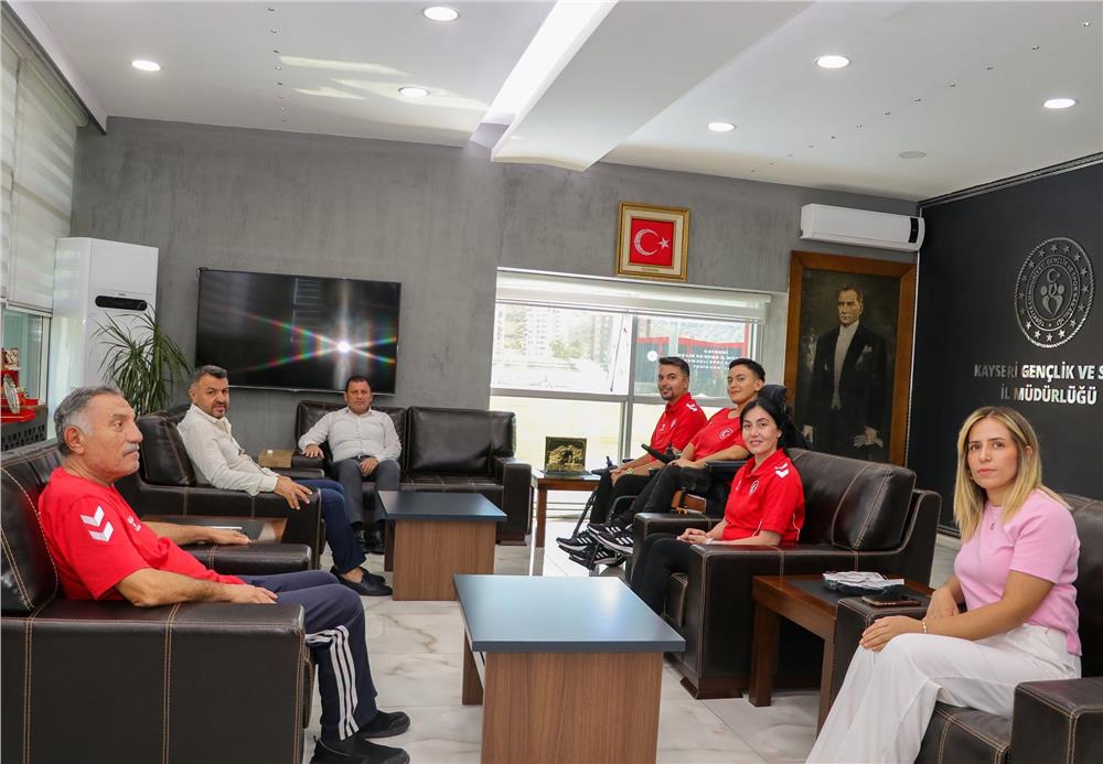 Boccia sporcuları Çekya’da Türkiye
