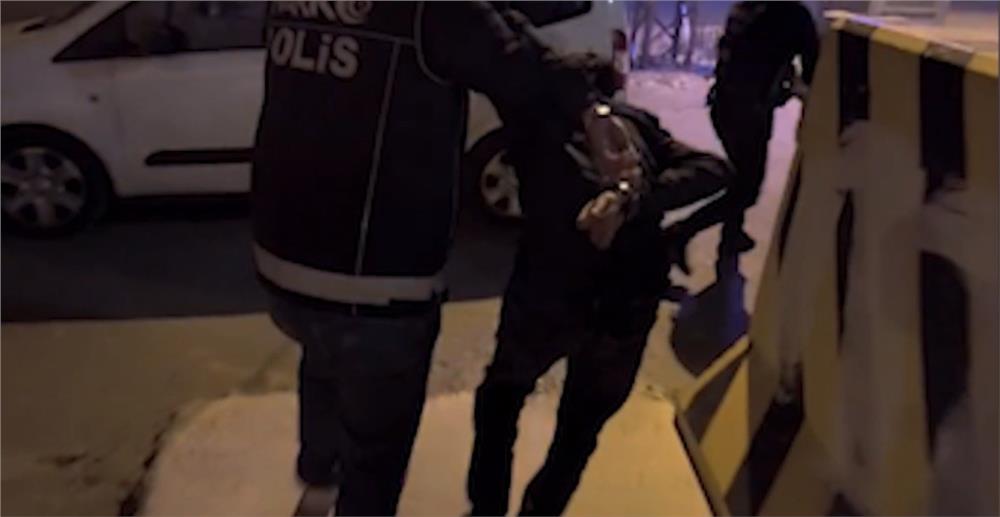 Kayseri'de yolcu otobüsü operasyonu: 3 kilo 420 gram uyuşturucuyla yakalanan 2 şüpheli tutuklandı