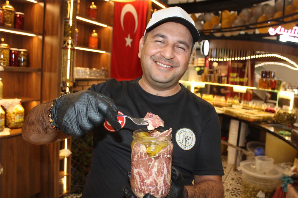 Pastırmanın turşusu yapıldı