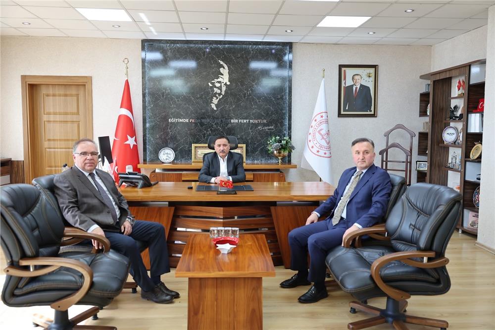Vali Çiçek’ten İl Milli Eğitim Müdürlüğü’ne ziyaret