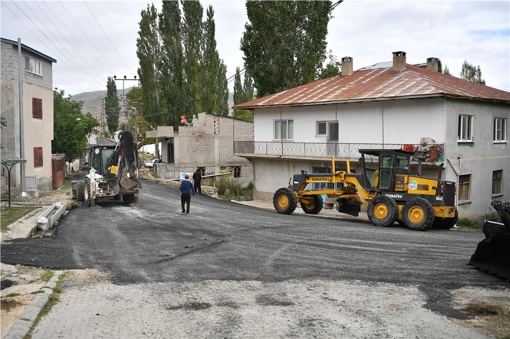 Büyükşehir'den Sarız'a ulaşım yatırımı