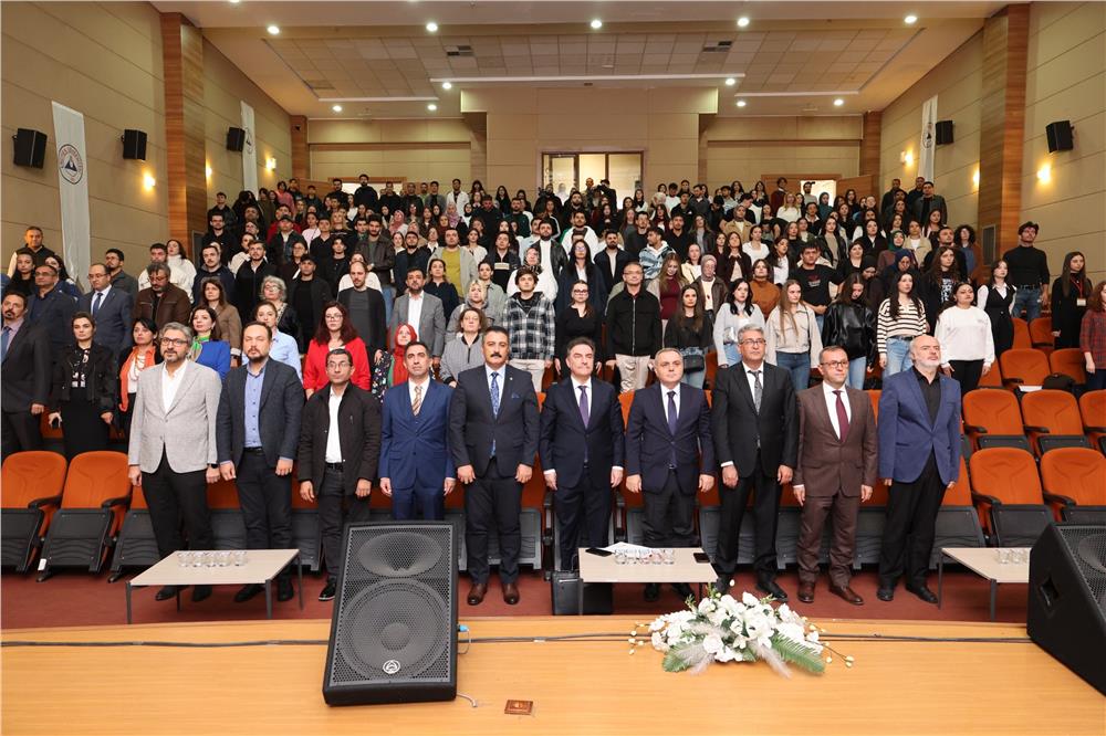 ERÜ’nün açılış dersi, Terörsüz Türkiye İletişimi oldu
