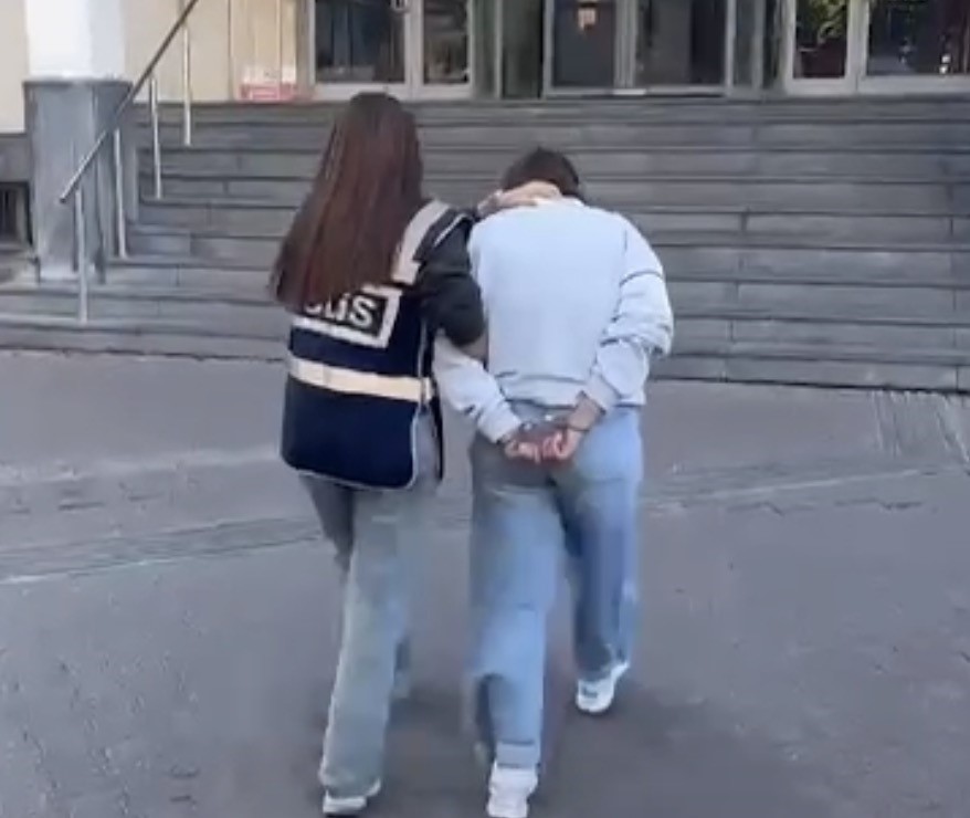 Kesinleşmiş hapis cezasıyla aranan şahıs yakalandı